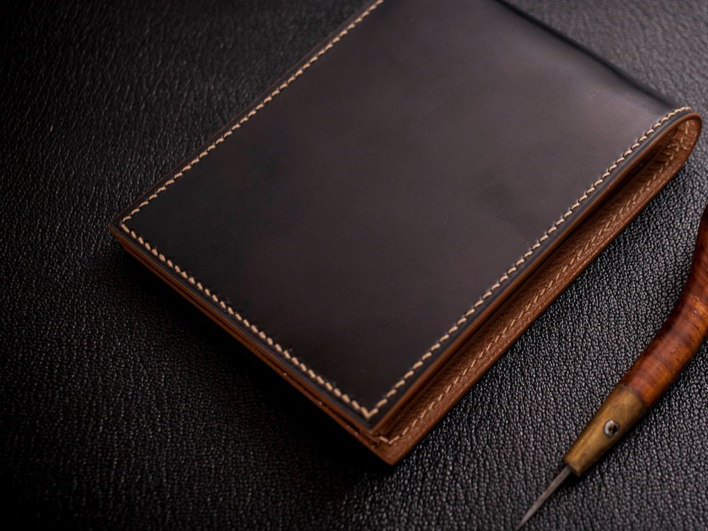 Best Slim Wallets for Men