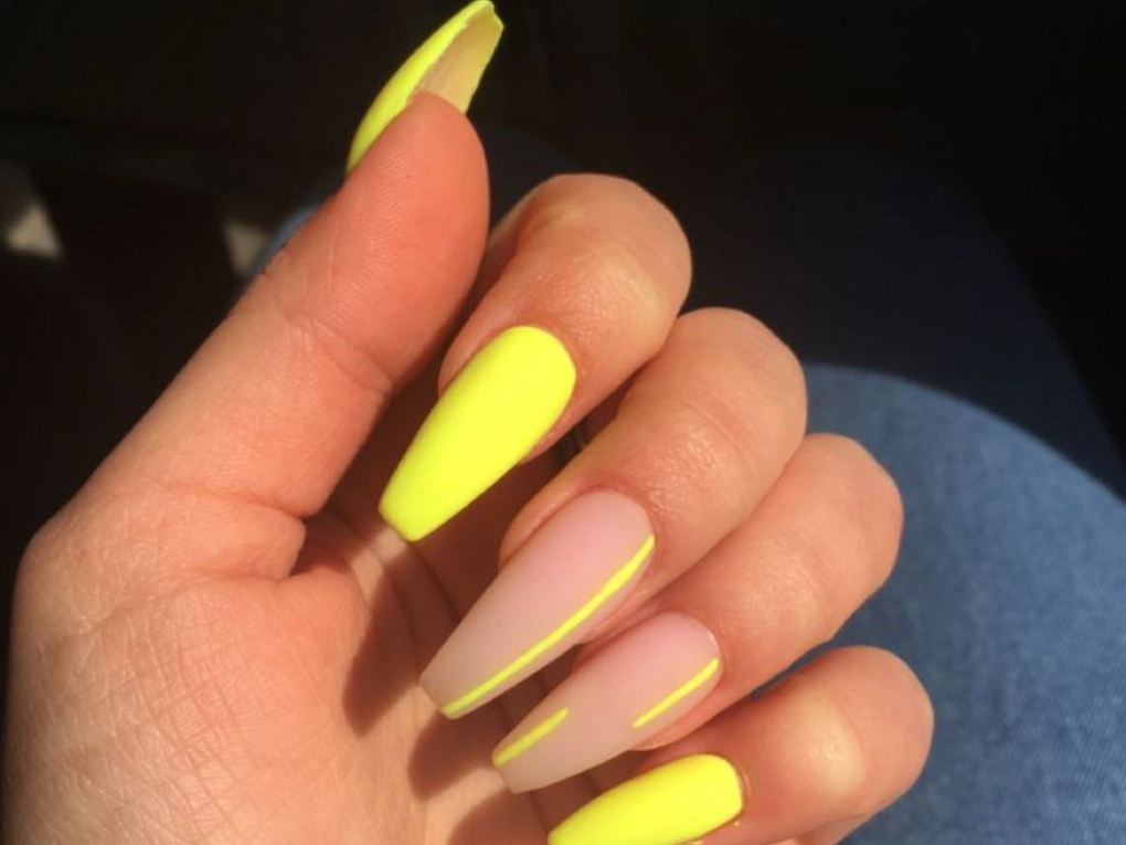 electric-lime-and-fiery-tangerine-andipew