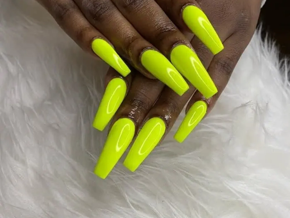 electric-lime-and-fiery-tangerine-andipew