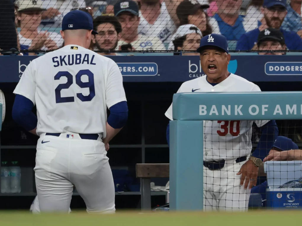 Los Angeles Dodgers Guide: News, Live Dodger Score, Roster & Highlights