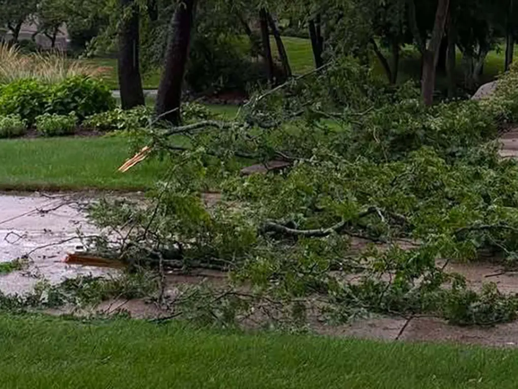 Wisconsin Tornado Warnings & Milwaukee Weather: Real-Time Alerts and Safety Guide